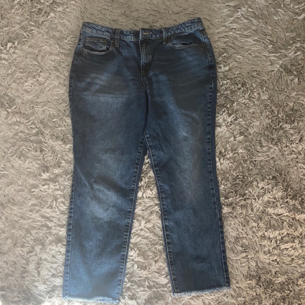 Straight leg high-rise jeans